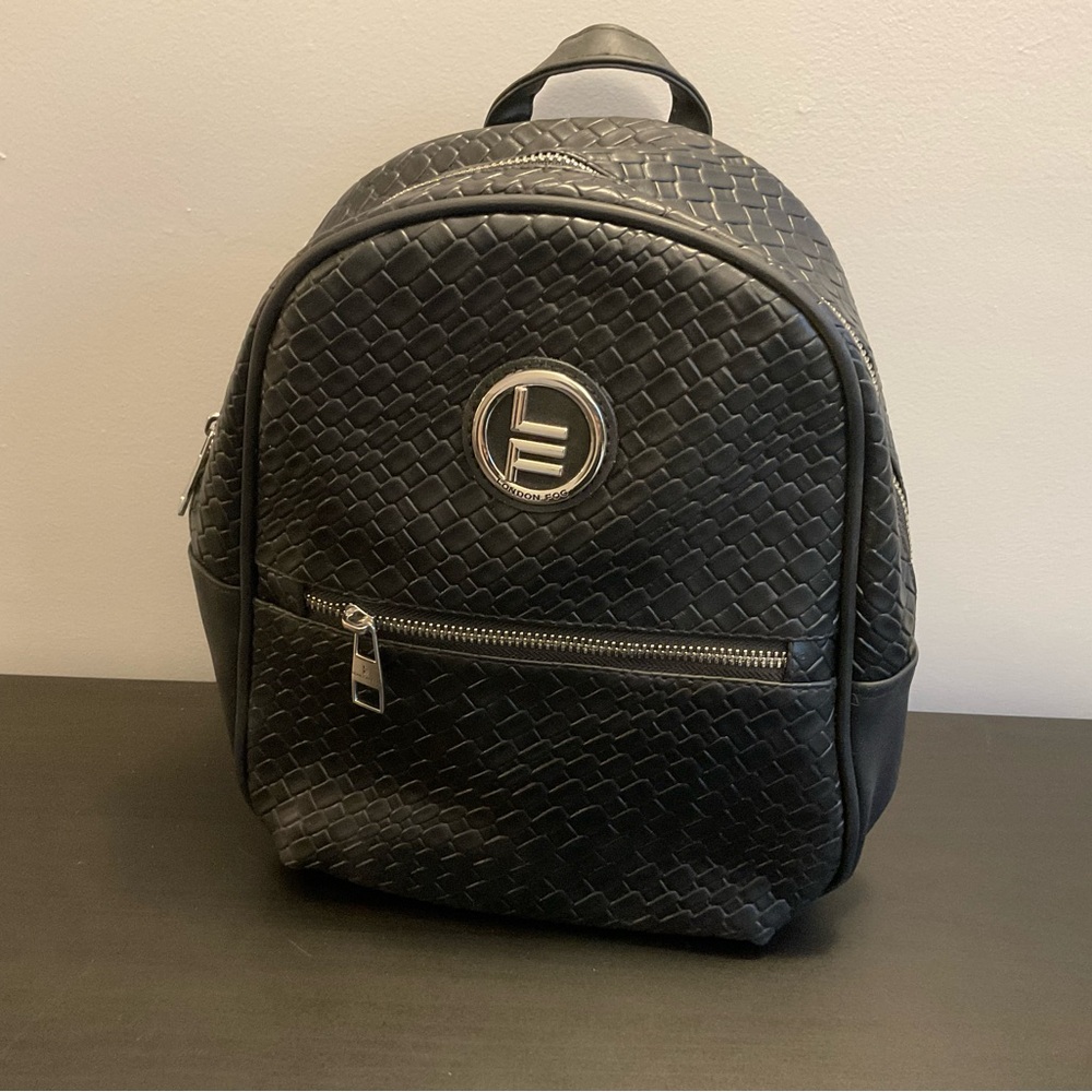 London Fog Black Woven Backpack - Picture 4 of 8